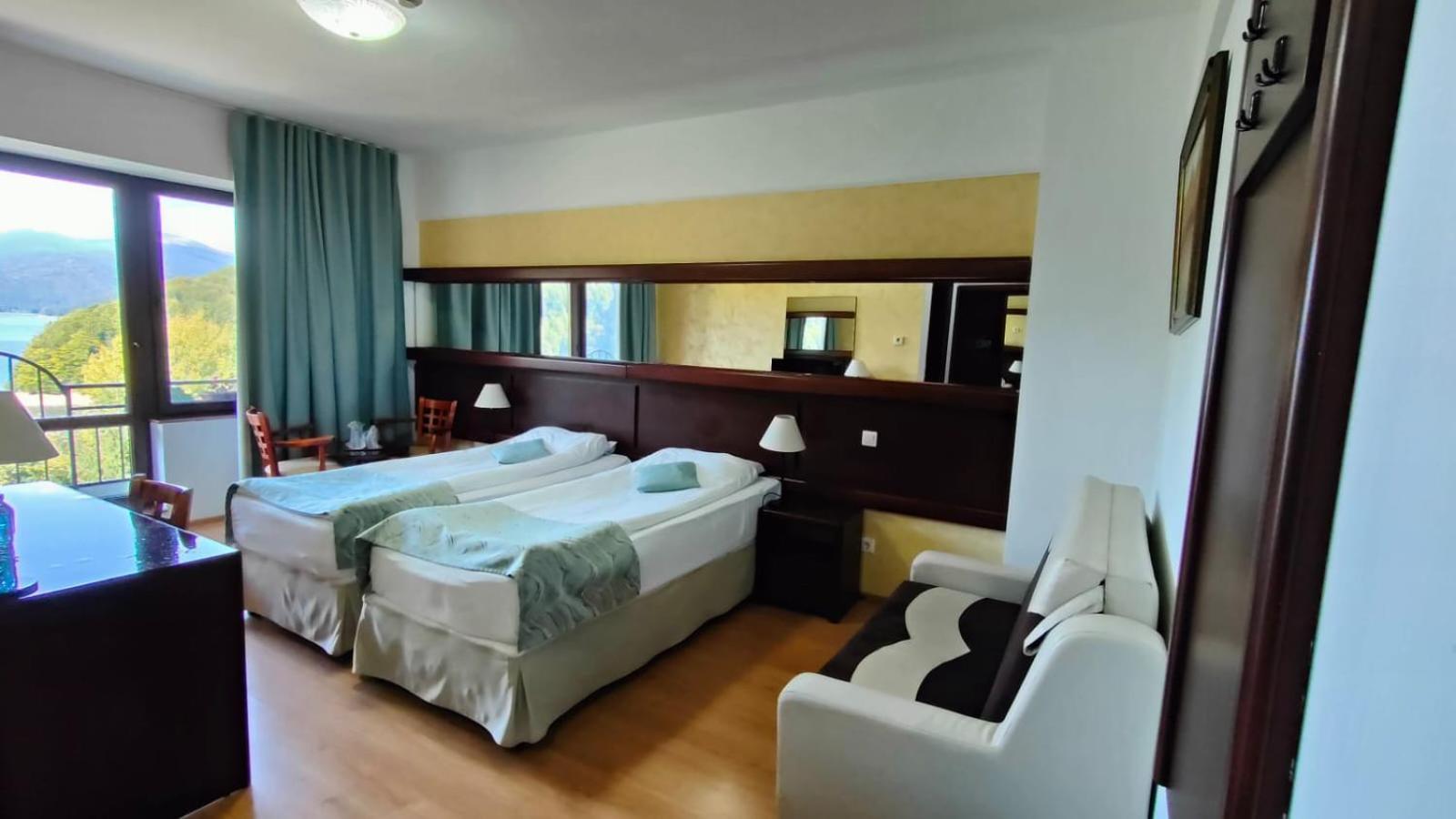 Hotel Valea Cu Pesti Capatineni-Ungureni Экстерьер фото