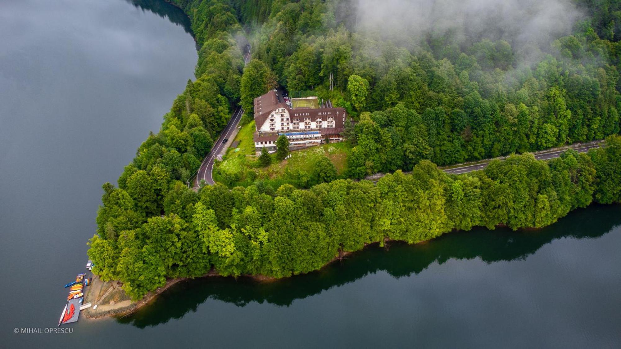 Hotel Valea Cu Pesti Capatineni-Ungureni Экстерьер фото